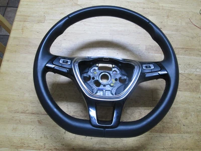 Руль 2021 Volkswagen Jetta с аудио и круиз-контролем от оригинального производителя - Изображение 1 из 4