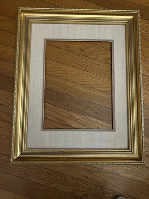 Picture Frame Gold No Glass 17 1.2 X 21 1/2 Outside Measurements  - Image 1 of 3