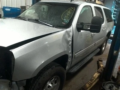 Cubo frontal compatível com 07-13 SUBURBAN 2500 10201344 - Imagem 1 de 4