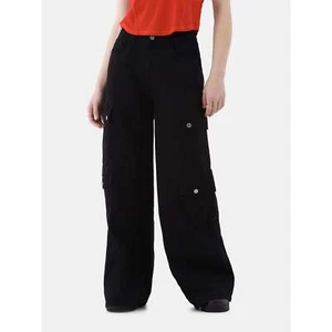 No Boundaries Juniors Baggy Cargo Jeans, 32” Inseam, Black Soot S (4-6) - Picture 1 of 5