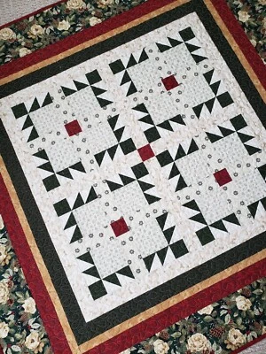 "Ramo de Rosas" Hecho a Mano - Colores Florales Suaves, 100% Algodón, Acolchado a Máquina Foto 1 de 4