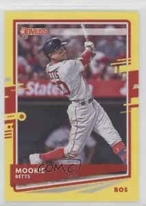 2020 Panini Donruss Photo Variation Yellow Mookie Betts (Grey Jersey) #77.2 - Picture 1 of 4