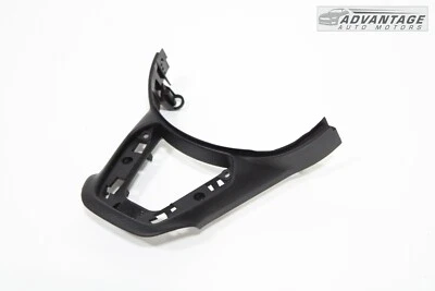 2014-2018 MAZDA 3 ПЕРЕДНЕЕ РУЛЕВОЕ КОЛЕСО НИЖНЯЯ РАМКА КРЫШКА МОЛДИНГ ОТДЕЛКА OEM - Изображение 1 из 4