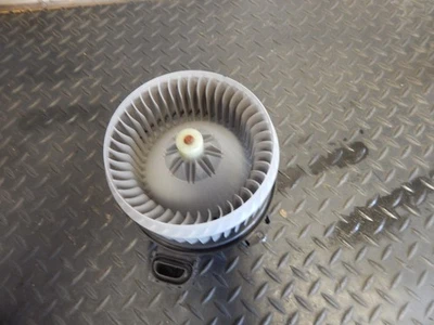 GENUINO Ventilador Calentador Soplador Motor Suzuki SX4 Mk1 RW con Resistencia AV1260 Foto 1 de 3