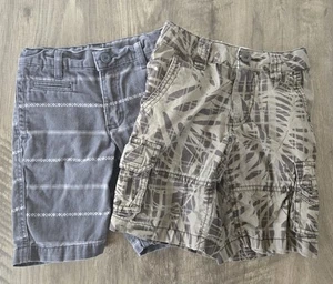 Set Of 2 Old Navy Boy's Gray & Brown Adjustable Waist Shorts Size 5 - Picture 1 of 10