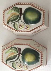 Vintage Bassano Embossed Jelly Mold, Hook For Wall Hanging Set of 2 - Picture 1 of 10