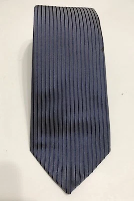 Corbata a rayas azules de Zara para hombre  Foto 1 de 4