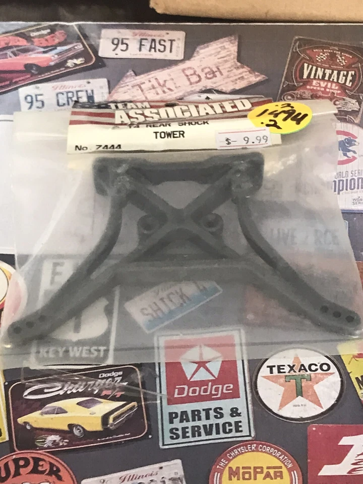 Team Associated 7444 T4 Rear Shock Tower Asc7444