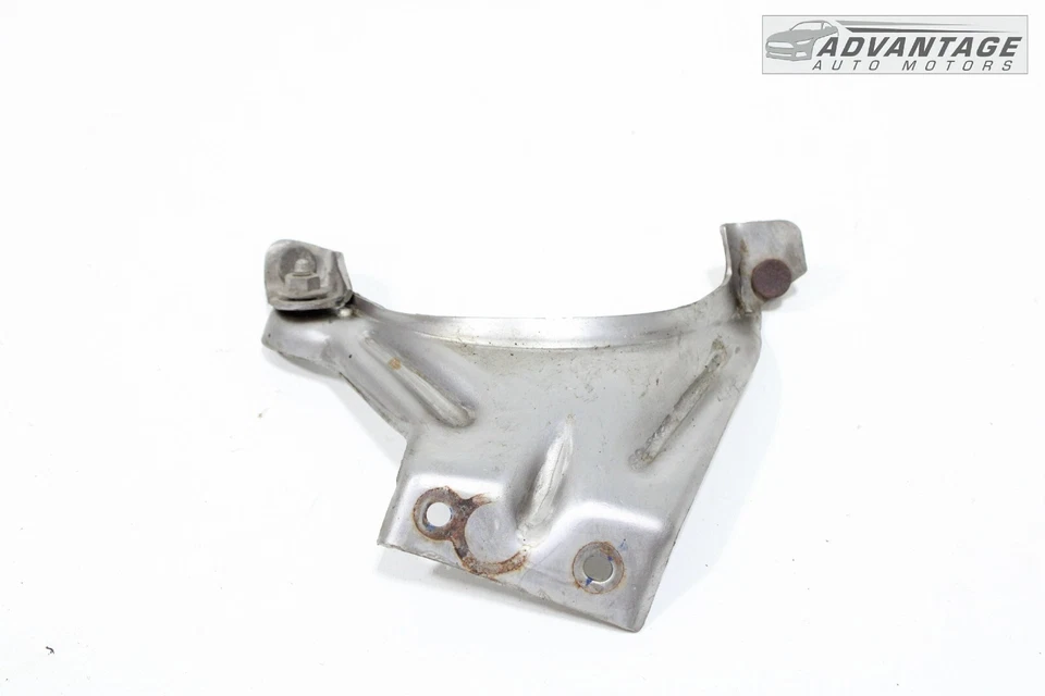 2017-2019 VOLKSWAGEN GOLF ALLTRACK EXHAUST FRONT PIPE UPPER BRACKET SUPPORT OEM - Image 1 of 4