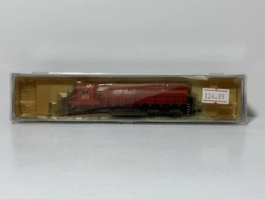 N SCALE Life-Like C424 Locomotive CP RAIL #4233 Item #44259 NEW Old Stock - Picture 1 of 9