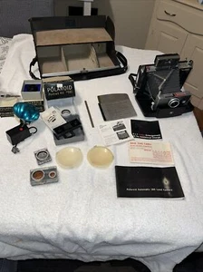 Vintage Polaroid automatische 100 Landkamera mit Etui & vielen anderen Artikeln zusammen mit - Bild 1 von 24