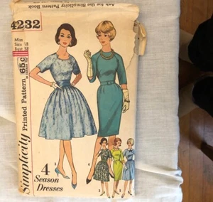 Busto Simplicity 4232 talla 18 38 pulgadas vintage - Imagen 1 de 2