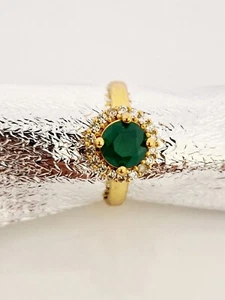 Women Gold Plated Ring Size 8 Emerald Green And White Stone Fastion Jewellery - Picture 1 of 4