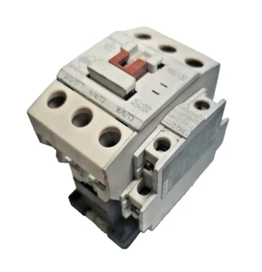 CONTACTOR BENSHAW RSC-32 32 AMP 600 VAC 20 HP BOBINA 120V - Imagen 1 de 8