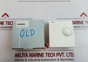Siemens QAA25 room temperature sensor 24V MAX - Picture 1 of 5