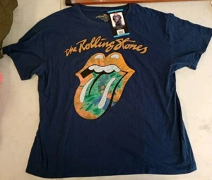 NEW The Rolling Stones Women’s L Licensed Distressed Tongue Rock T-Shirt C12 - Picture 1 of 1