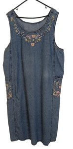 Jeanspullover / Kleid Damen blau bestickt Blumen Maxi Gr. 2XL? Etikett fehlt. - Bild 1 von 10