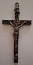 Ancien crucifix pendentif bois noir et métal argenté