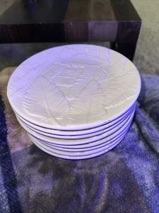 Patch NYC Target Set of 8 Feather Ceramic Plates Ivory/Cream Embossed 8” EUC - Picture 1 of 3