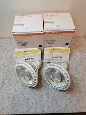 SYLVANIA 79600  LED30PAR38/HO/830/NFL25/W/UNV LED PAR38 30W 3000 LUMEN 3000K - Image 1 of 4