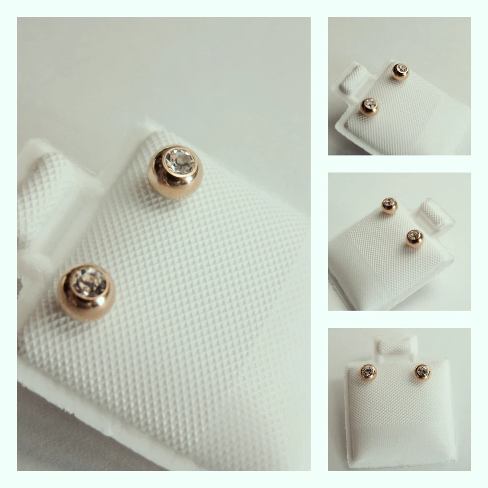 Nuevo Juego de Pendientes Redondos Titanio Color Dorado Circonita Cúbica Piedra Transparente 4mm  Foto 1 de 1