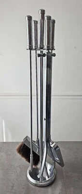 JUEGO DE 5 HERRAMIENTAS DE CHIMENEA DE METAL CROMADO MODERNISTA Foto 1 de 4