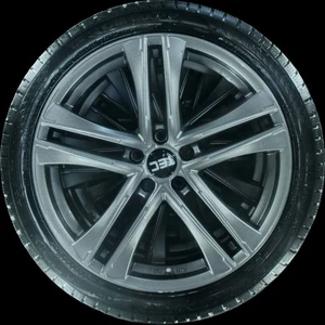 235/40 R19 Winterreifen VOLVO V60 19 Zoll Alufelgen Komplettsatz 4-7mm - Bild 1 von 10