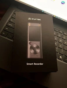 iFLYTEK SR302 PRO Smart Voice Recorder Multiple Languages Text Translate - Picture 1 of 4