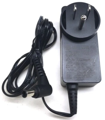 Genuine LG Monitor AC Adapter Power Supply AD2139620 Type 055LF 19V 1.3A 24.7W - Image 1 of 3