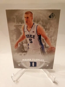 2013-14 SP Authentic - #34 Mason Plumlee (RC) - Picture 1 of 2