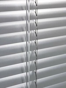 Pvc Venetian Blinds Easy Fit Trimable Home Office Window VENETIAN Blind All Size - Picture 1 of 18