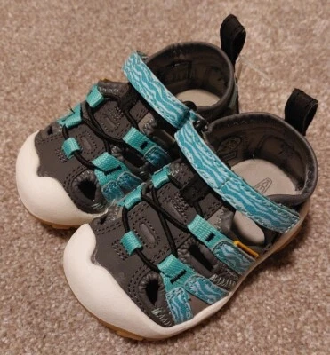New! Keen Baby Sandals Size 5 Waterproof, Washable Gray & Turquoise - Image 1 of 4