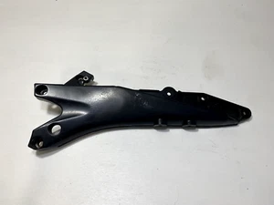 2007 Suzuki GSXR750 Rear Subframe Left Seat Rail 41221-01H00-YAP OEM GSXR 750 - Picture 1 of 3