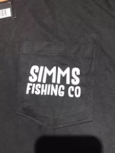 Simms Fishing Products Herren Co. Pocket Tee schwarz Gr. 2XL NEU - Bild 1 von 4