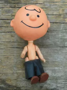 Figurina bambola Peanuts Charlie Brown 1967 Mattel 4,5" non può applaudire parti mancanti - Foto 1 di 4