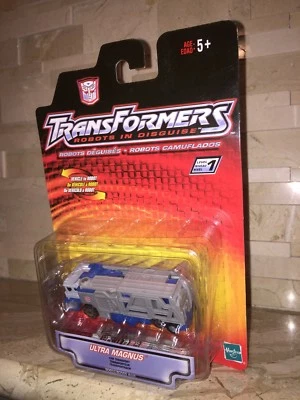 TRANSFORMERS ROBOTS IN DISGUISE ULTRA MAGNUS CAR TRANSPORT - Image 1 of 3