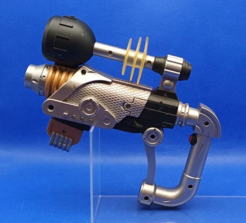 Doctor Who O.L.A. Quantum Lokk Accelerator Anti-Time Device Dalek Cyberman Angel Cover