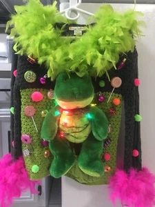 Ugly Christmas Sweater FROG with Lights/Boa Women's S - Picture 1 of 6