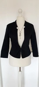 Blazer Amisu schwarz Größe 38 eher 36 kurz Kurzblazer Blazerjacke Stoffjacke - Bild 1 von 14