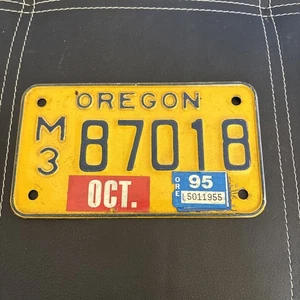 1995 Oregon -motorcycle License Plate. - Picture 1 of 4