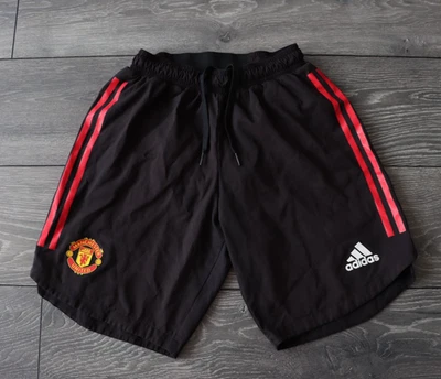 ADIDAS HOMBRE MUFC MANCHESTER UNITED AUTÉNTICO HOGAR PANTALONES CORTOS NEGROS 2020 2021 PEQUEÑOS Foto 1 de 4
