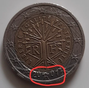 2 Euro Umlaufmünze Frankreich 2001 Fehlprägung Sammler - Bild 1 von 2