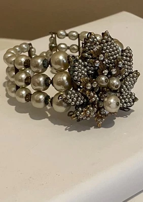 令人惊叹的复古签名 Miriam Haskell 包裹式手链 — 第 1/3 张图片