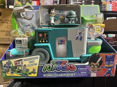 PJ MASK Romeo's Labor Spielset mit Sounds, Roboter, Katze, Owlett, Luna, großes Set - Bild 1 von 2