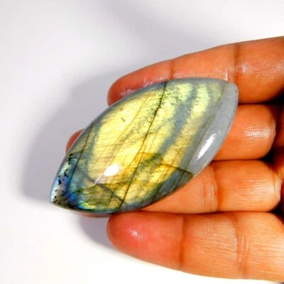 Natural Dorado LABRADORITA Marquesa Cabujón 68x34x08MM Gemas Sueltas 145.10Cts - Imagen 1 de 3