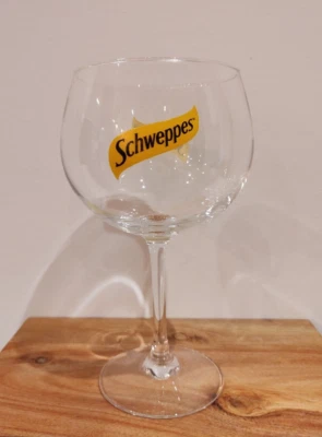 Set Of 2 x Schweppes Large Gin Balloon Goblet Glasses Brand New Genuine - Image 1 of 3