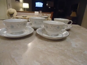 Set of 4 Fine China of Japan English Garden Cup and Saucers - Picture 1 of 4