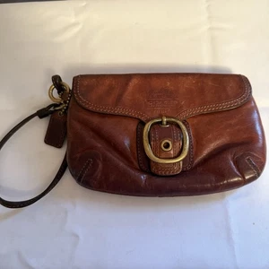 Coach Bleecker Flap Wristlet Bag in British Tan Leather w/ Tattersall Lining - Bild 1 von 19