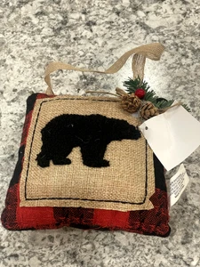 Mini adorno decorativo de almohada de oso negro, cuadros de búfalo, artista Laura Megroz - Imagen 1 de 3