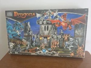 Mega Blocks 9890 Dragons Warriors Fortress - 260 Pieces In Box - Picture 1 of 5